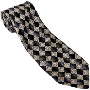 Bachrach Men's NeckTie 100% Silk Made In Italy 65" Length Geometric Design Tie